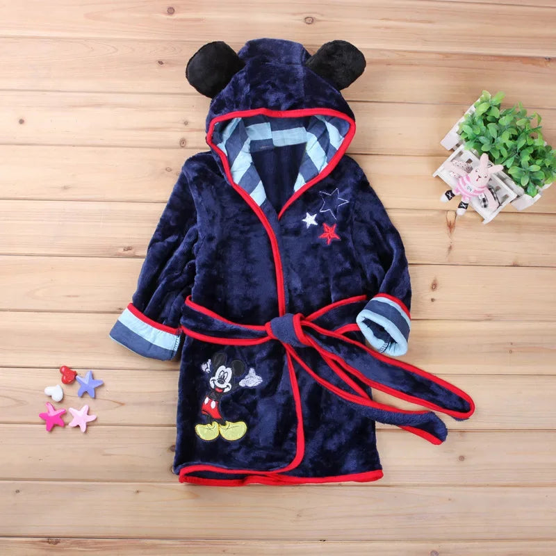 Bata de baño infantil Mickey Mouse| Comodidad Insuperable (2T-6T)