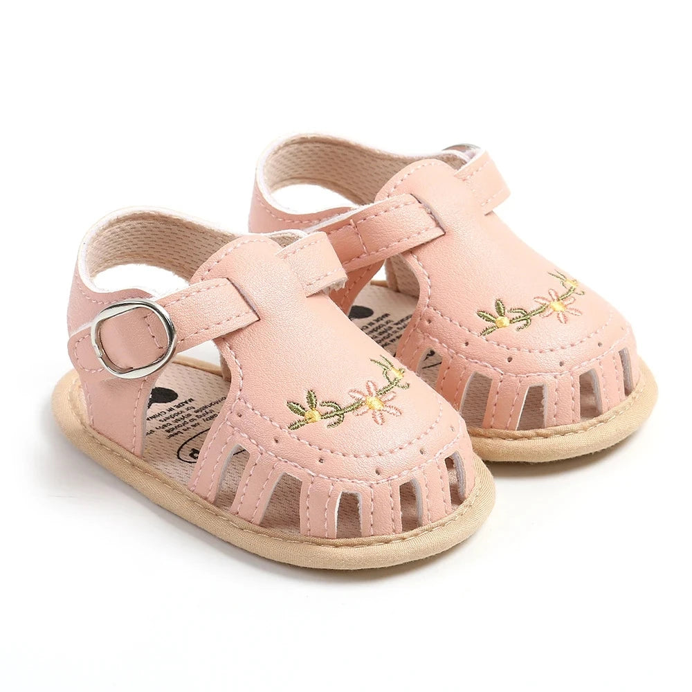 Sandalias Bordadas Florales: Elegancia de Verano (0-18M)