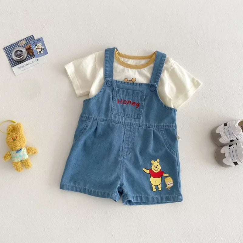 Camiseta y Short de Mezclilla con Tirantes de Winnie Pooh  (9M- 5T)