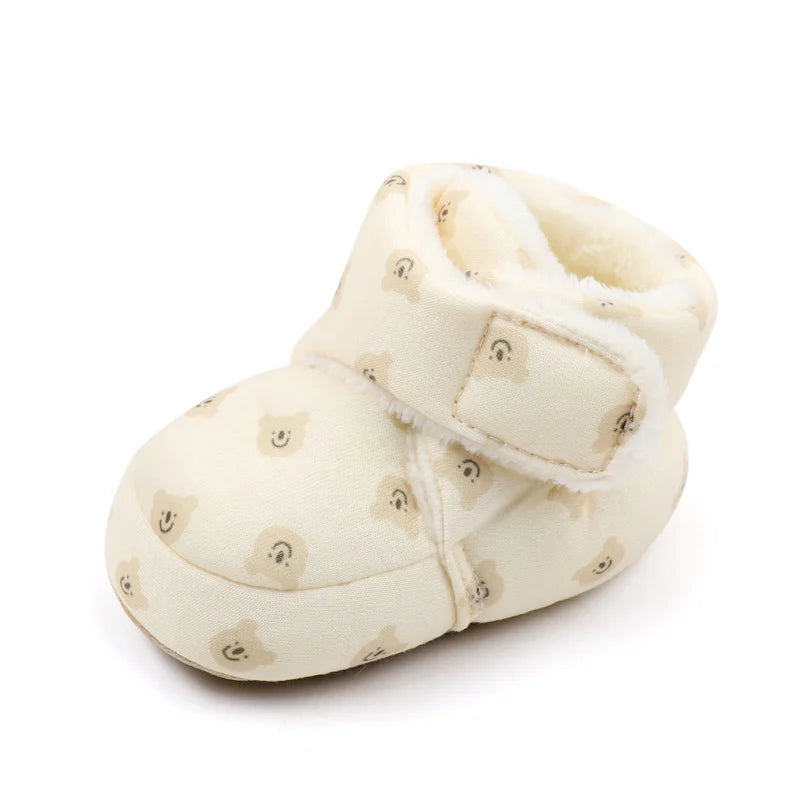 Botines "Pompones de Algodón" – Calidez para sus Primeros Pasos (0-18M)