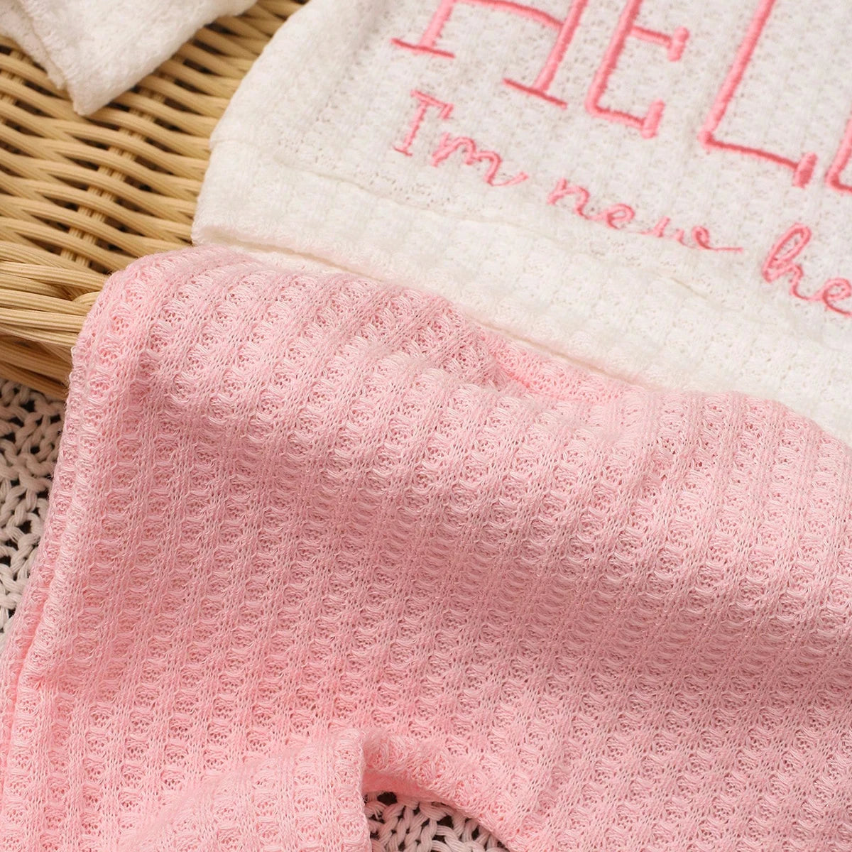 Conjunto "Hello" para Recién Nacido: Outfit para Fotos y Salida del Hospital (0-3M)