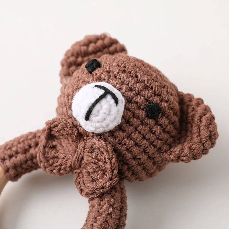 Sonaja/Mordedora de animalitos y frutas tejidos a Crochet | Anillo de Madera Natural o Silicona