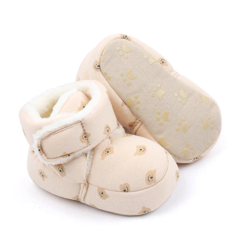 Botines "Pompones de Algodón" – Calidez para sus Primeros Pasos (0-18M)