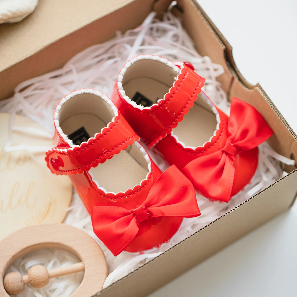 Zapatos Pre andantes con Moño: Clásico y Confort para Cuna (0-18M)