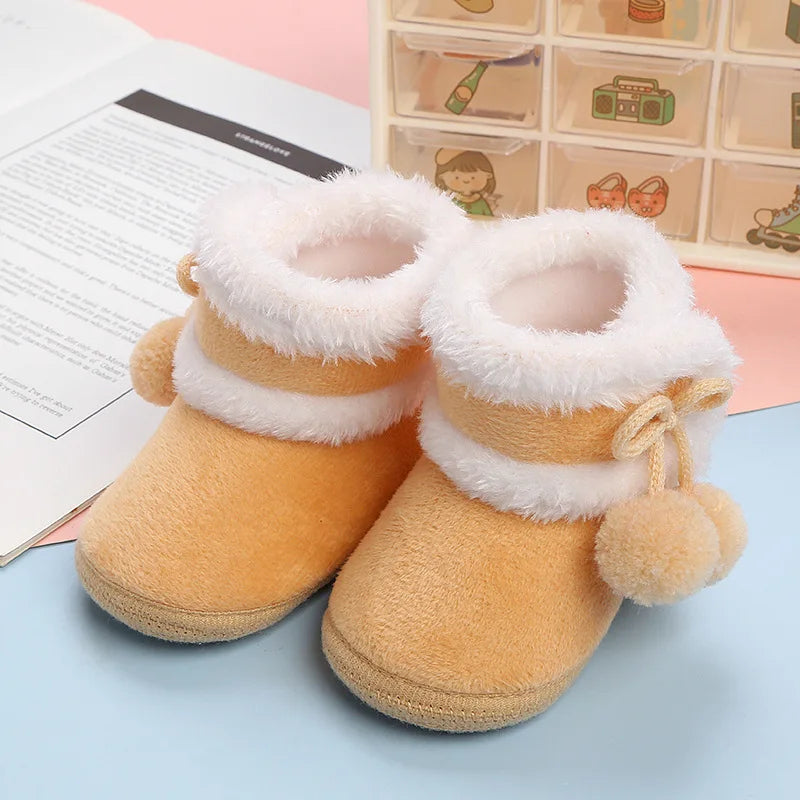 Botines de Bebé: Calidez, Confort y Estilo (0-18M)