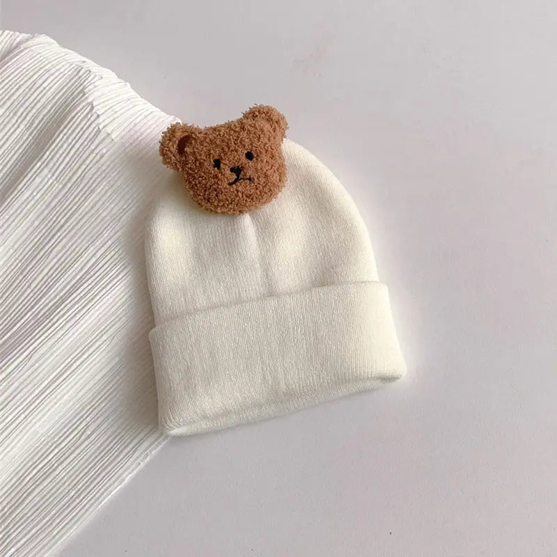 Gorro de Osito : Suave, Cálido y Versátil (0-12M)