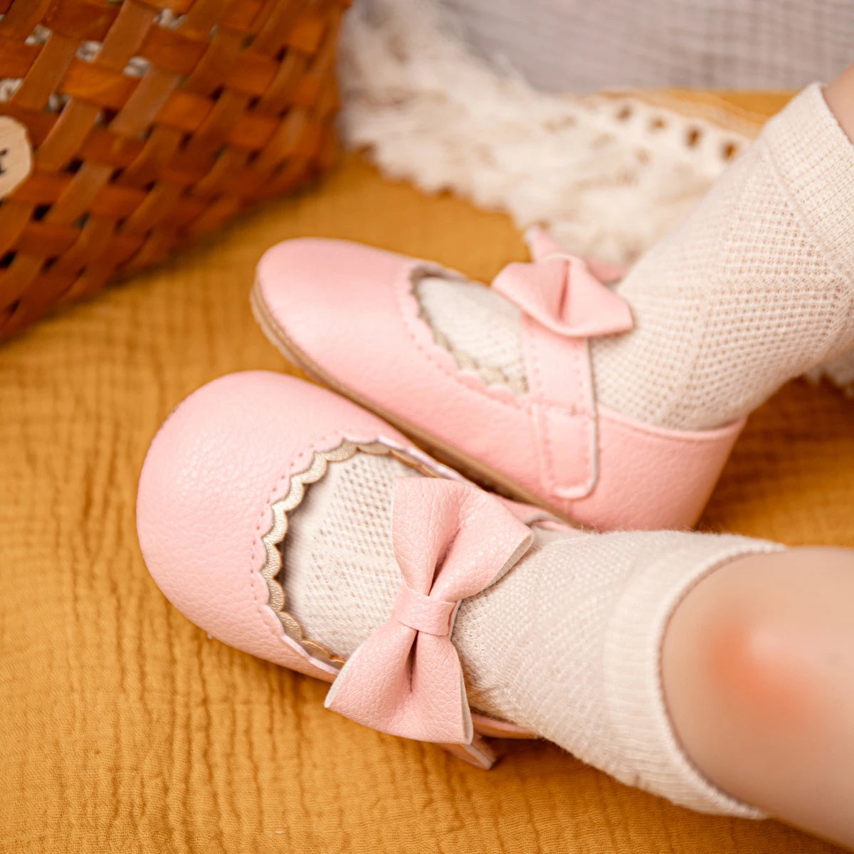 Zapatos Retro de Princesa con Moño - Suela Suave Antideslizante (0-18M)