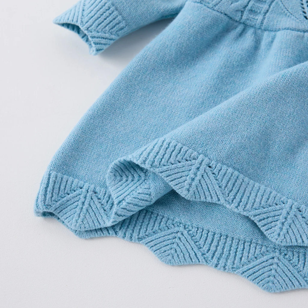Vestido Tejido Calado para Bebé Niña| Dulzura y Estilo de Primavera  (0-18M)