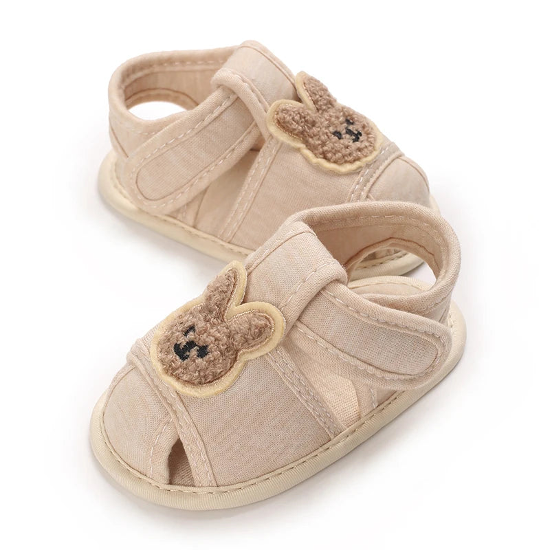 Sandalias para Bebé: Comodidad y Protección (0-18M)