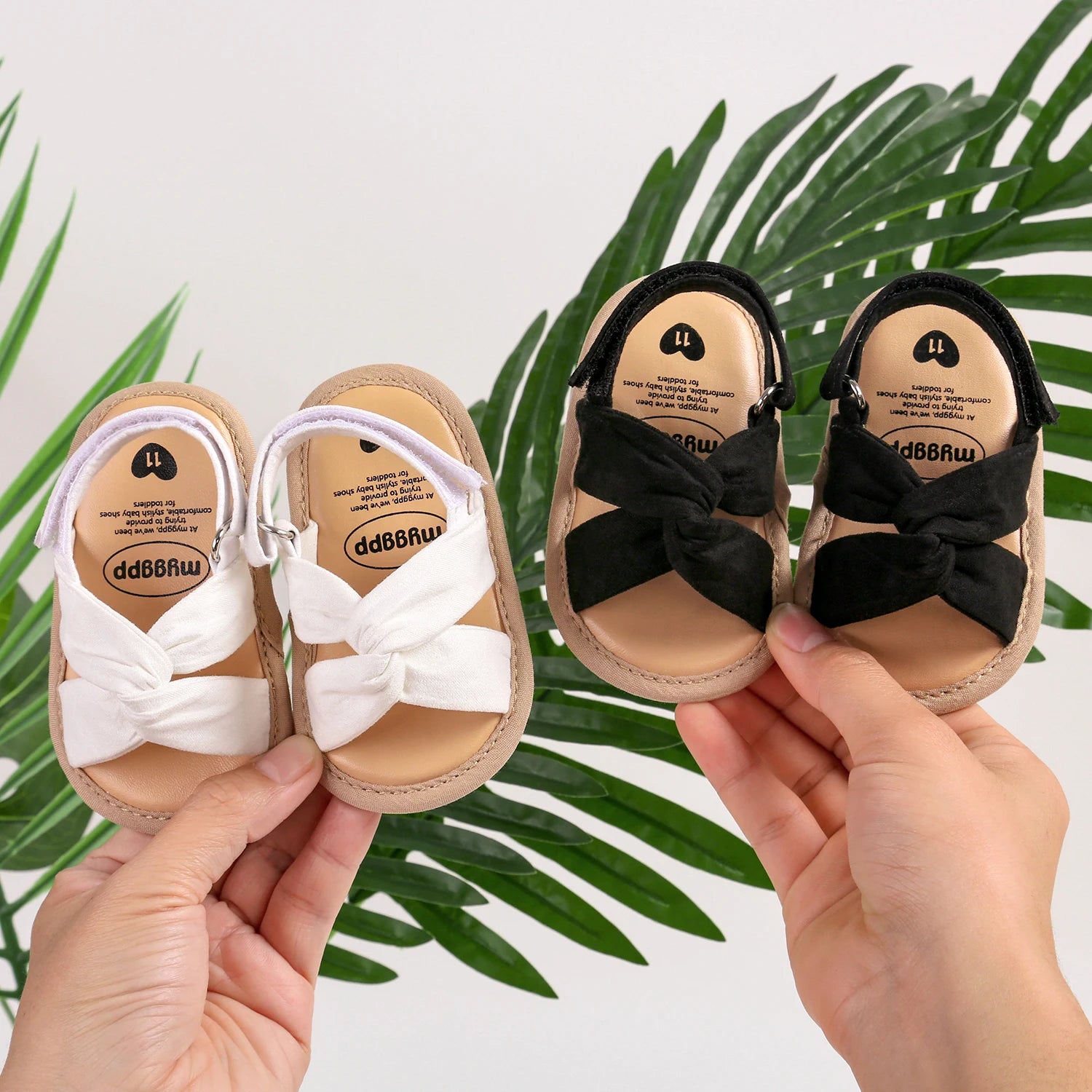 Sandalias con moño: Primeros Pasos y Estilo Veraniego (0-18M)