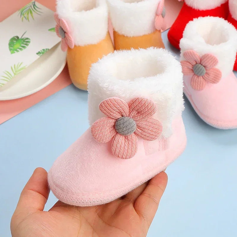 Botines de Bebé: Calidez, Confort y Estilo (0-18M)