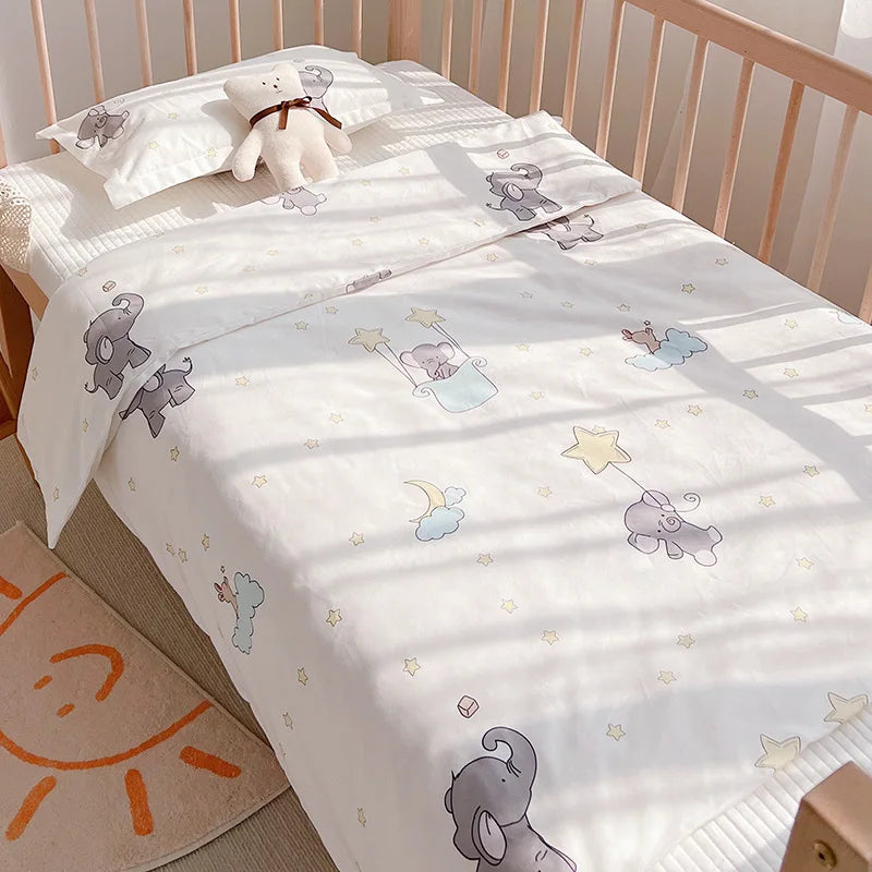 Set de Cama para Cuna Premium | Estampado Reactivo y Relleno de Seda