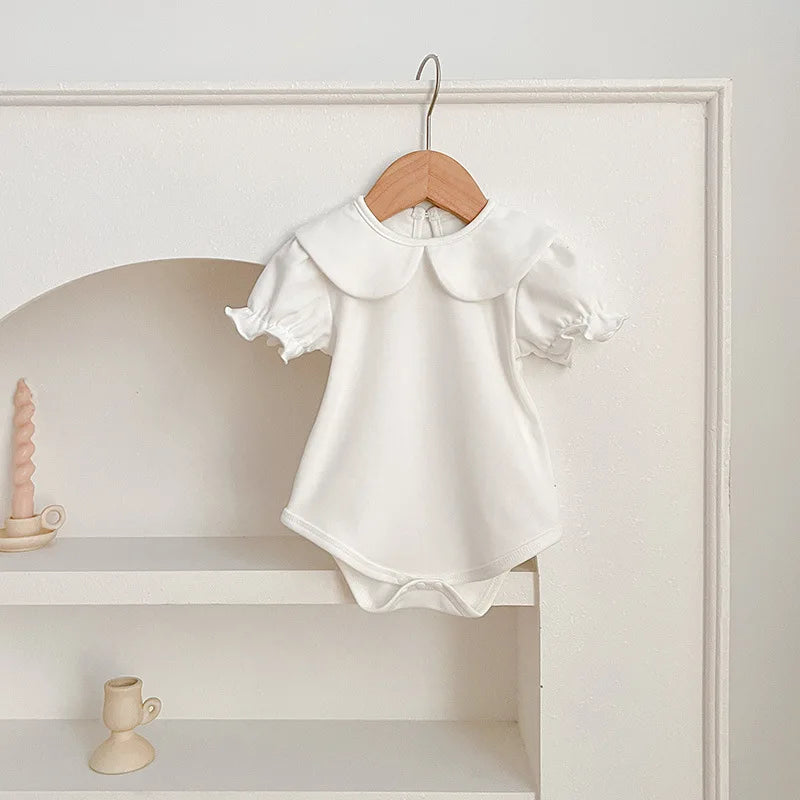 Pañalero Vestido con Cuello de Pétalo (3-24M)