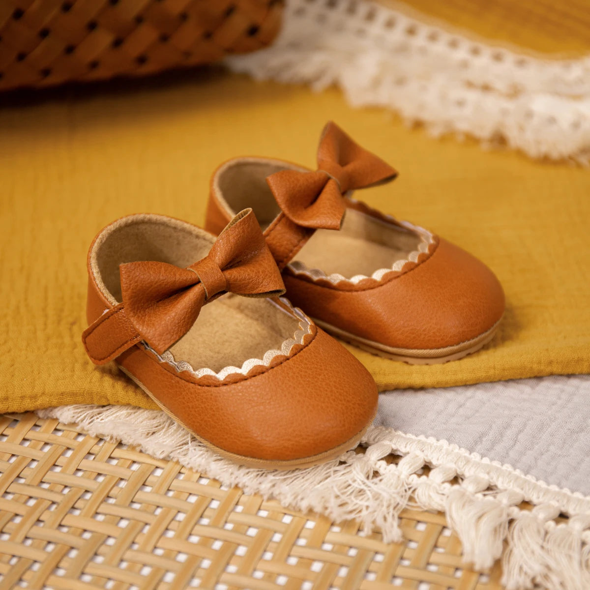 Zapatos Retro de Princesa con Moño - Suela Suave Antideslizante (0-18M)