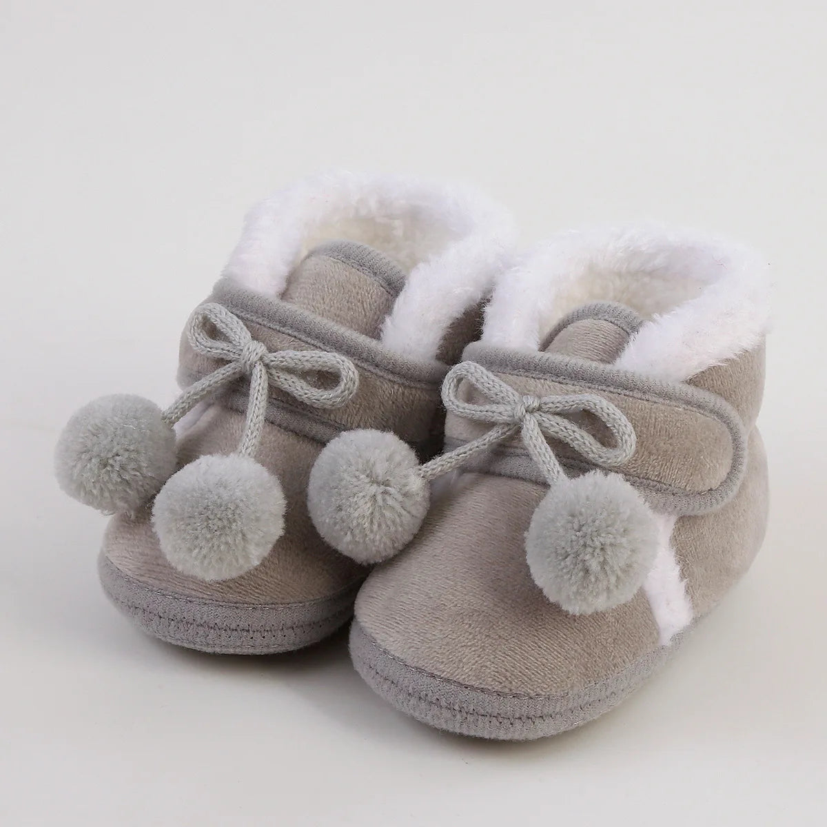 Botines de Bebé: Calidez, Confort y Estilo (0-18M)
