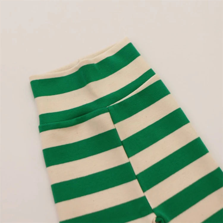 Pijama Navideña a rayas.(0-24M)