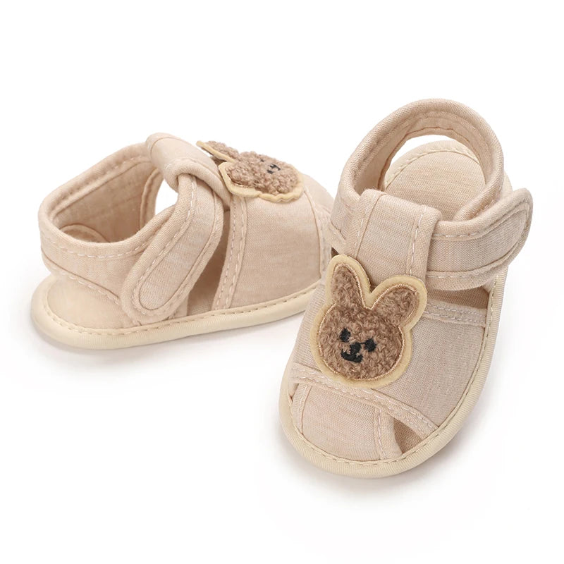 Sandalias para Bebé: Comodidad y Protección (0-18M)