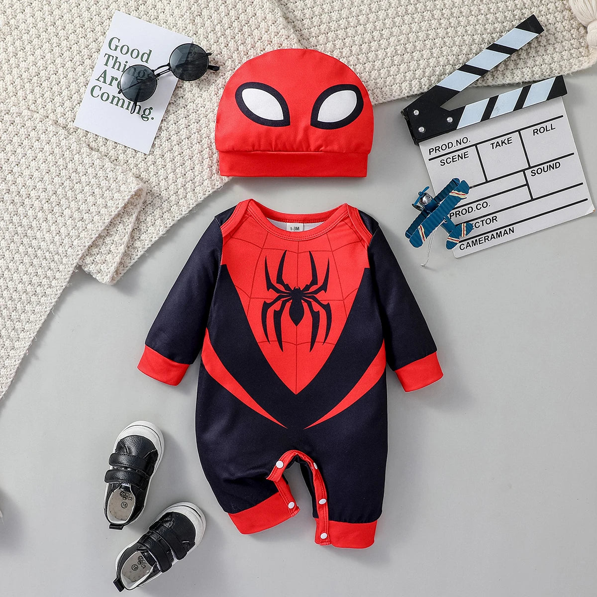 Conjunto "Cool Spider" Pañalero y Gorro(0-9M)