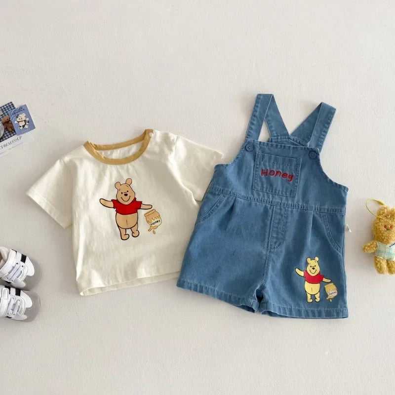 Camiseta y Short de Mezclilla con Tirantes de Winnie Pooh  (9M- 5T)