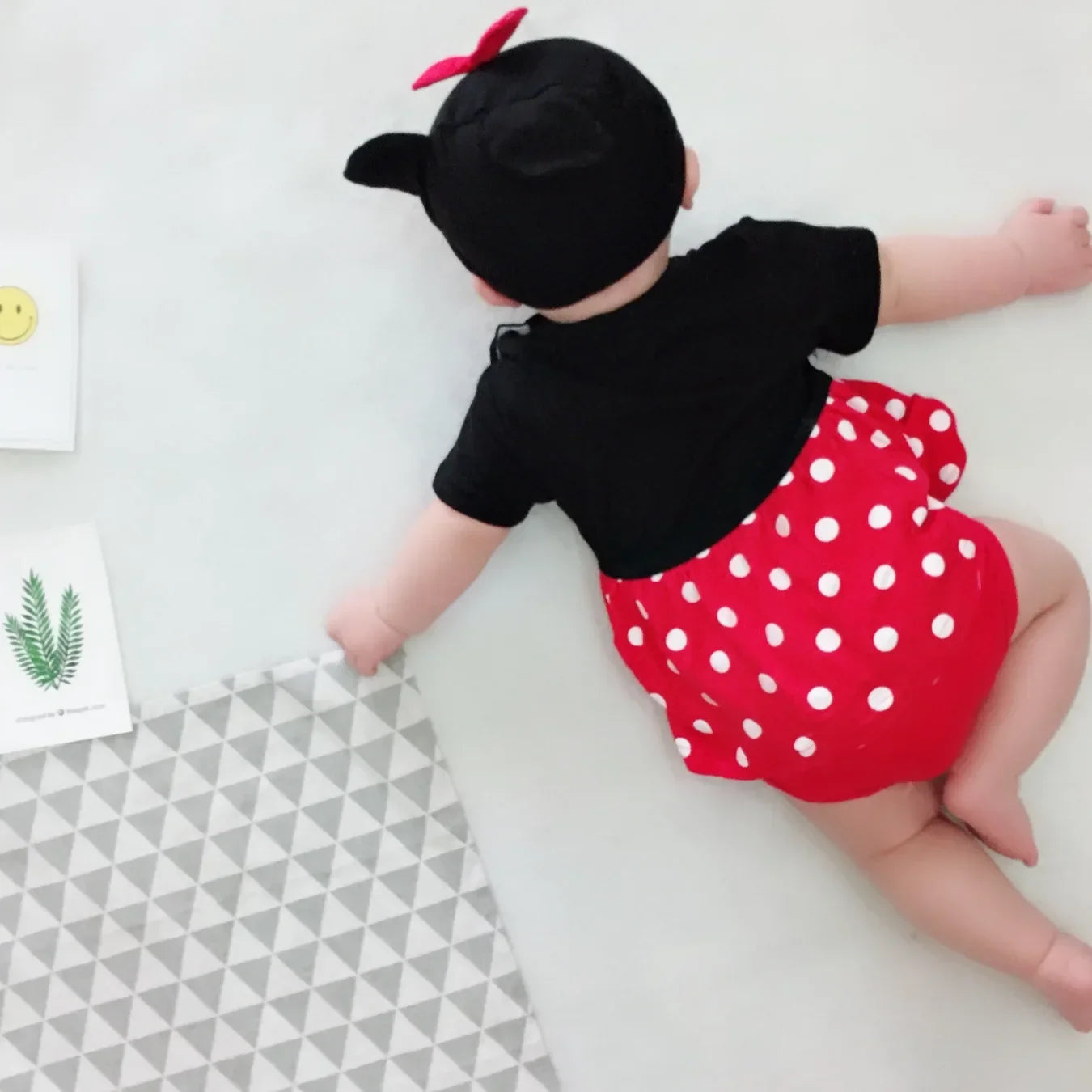 Conjunto de Verano Mickey y Minnie Mouse  | Mameluco y Falda (0-12M)