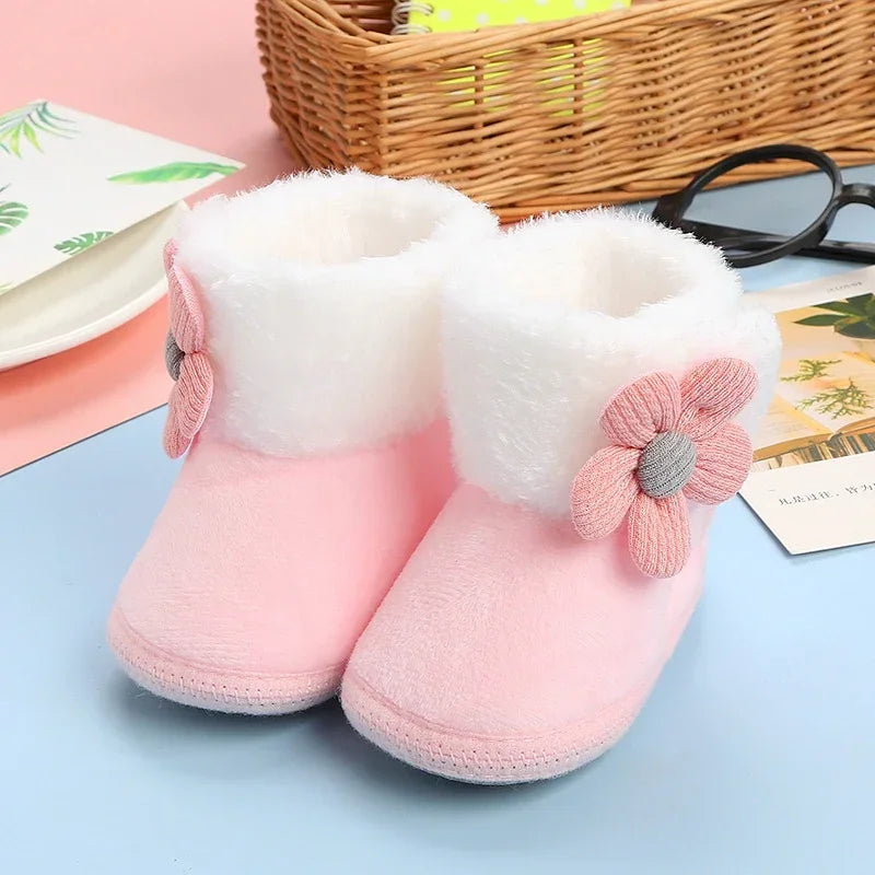 Botines de Bebé: Calidez, Confort y Estilo (0-18M)