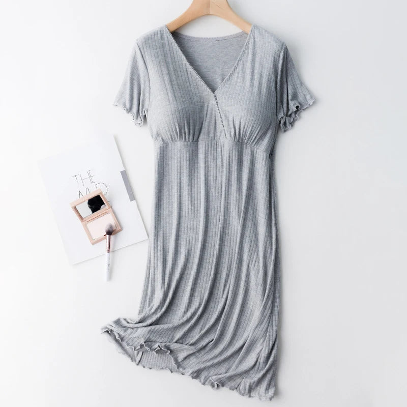Camisón Modal de Lactancia: Elegancia y Confort Ajustable