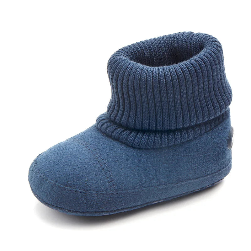 Botines "Pompones de Algodón" – Calidez para sus Primeros Pasos (0-18M)