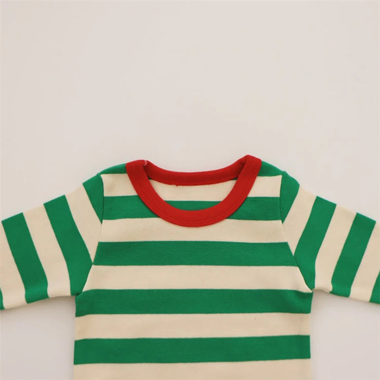 Pijama Navideña a rayas.(0-24M)