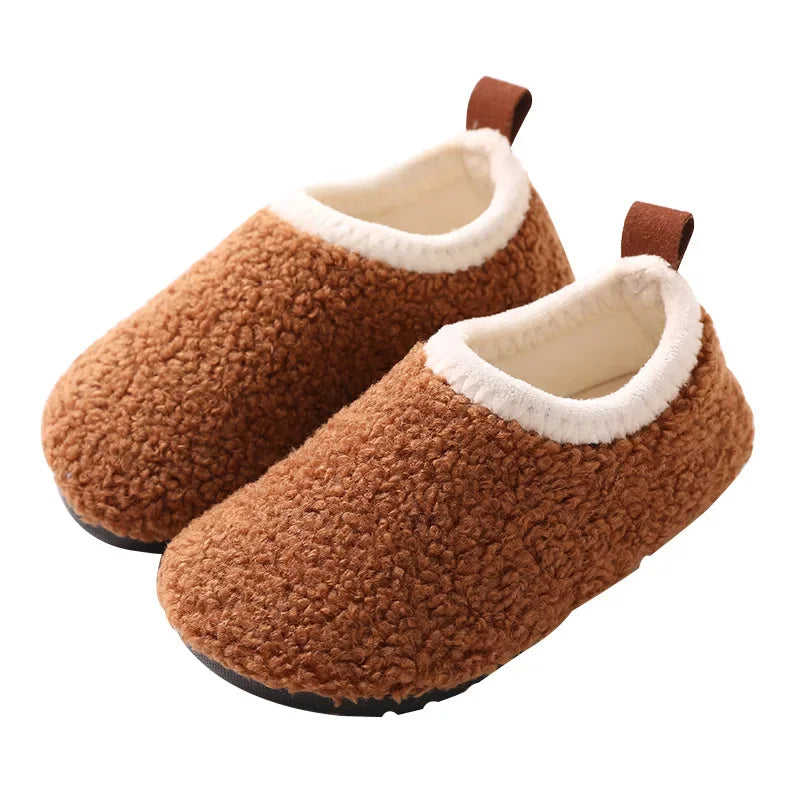 Pantuflas "Nube de Algodón" – Calidez y Seguridad para el Hogar (12M-10T)