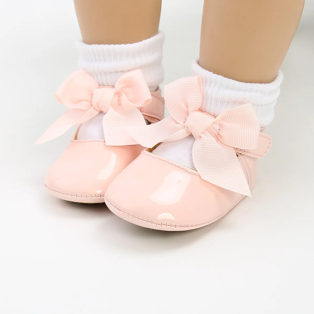 Zapatillas tipo Ballet con Moño: Elegancia Antideslizante para Bebé (0-18M)