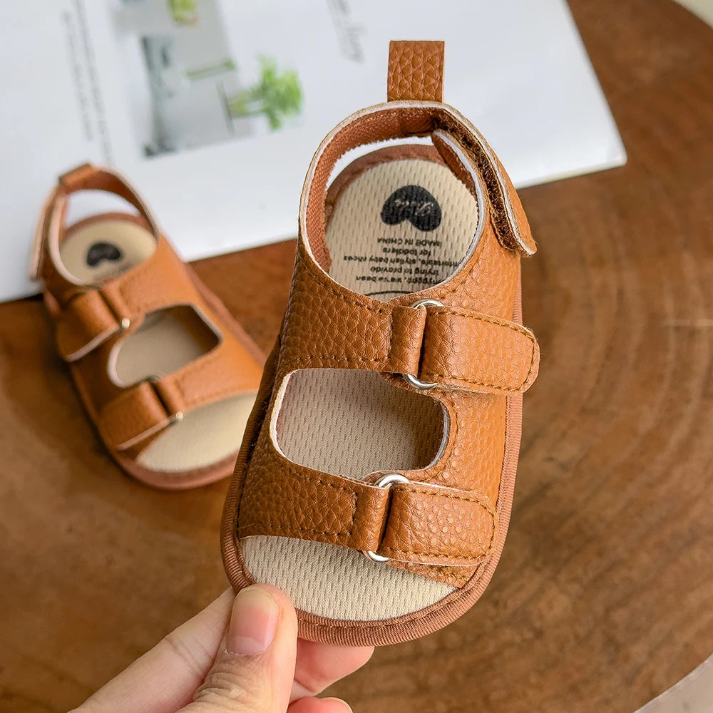 Sandalias "Caminante Seguro" – Protección y Estilo para el Verano (0-18M)