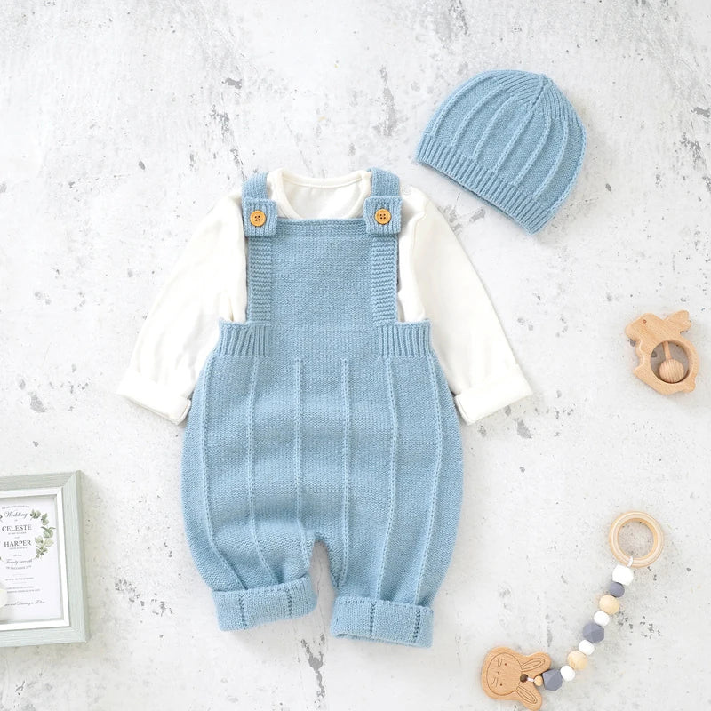 Mameluco de Punto Premium con Tirantes y Gorro (0-18M)