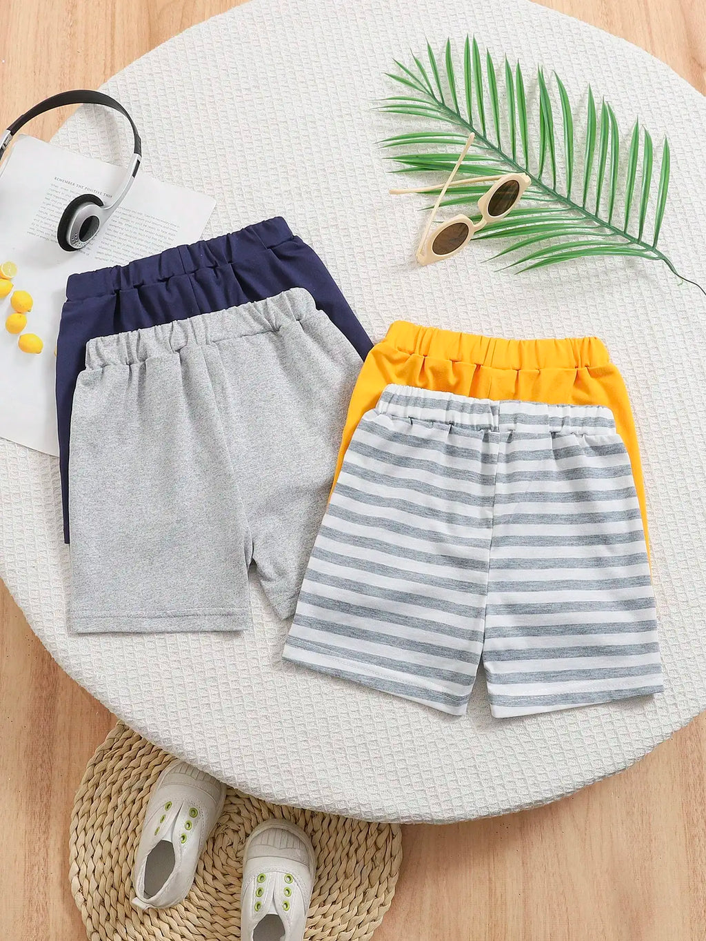 Set de 4 Shorts "Aventura de Verano" – Listos para la Diversión bajo el Sol (6M-3T)