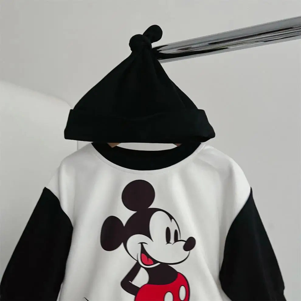 Conjunto de mameluco, gorro y calcetines Disney (3-18M)