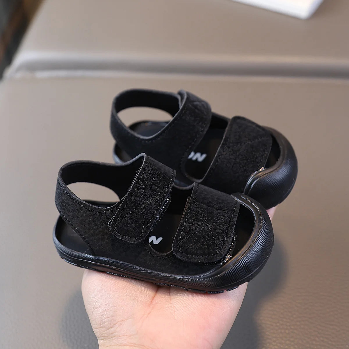 Sandalias "Pequeños Pasos" – Comodidad y Estilo Veraniego (6M-4T)
