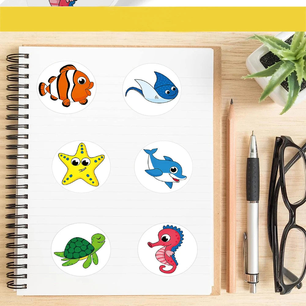Rollo de 500 Pegatinas: Animales Marinos y Recompensas Educativas