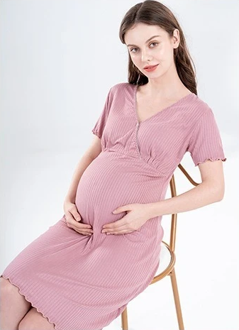 Camisón Modal de Lactancia: Elegancia y Confort Ajustable